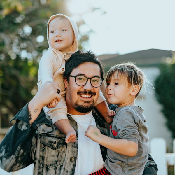 Dad with children